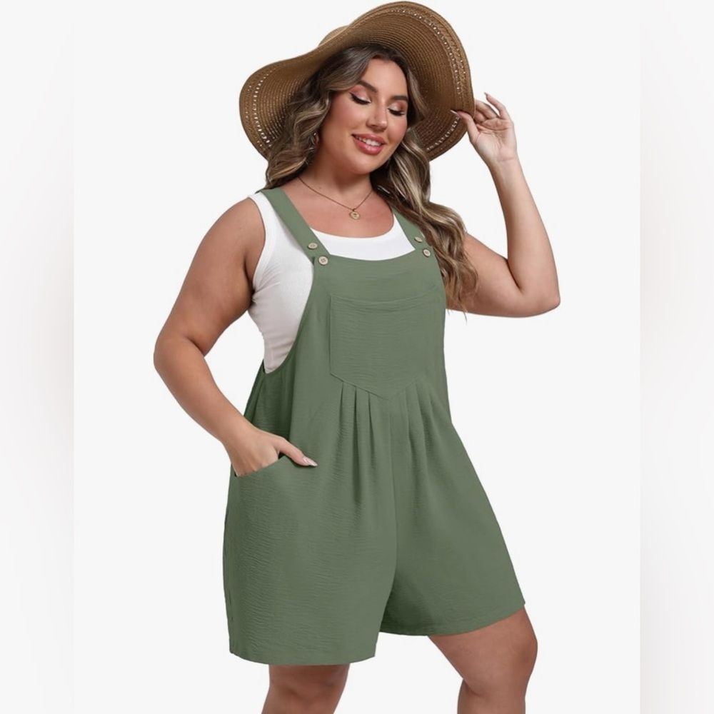 NWT- Sage Green‎ Overall 
Shorts Romper with Pockets
Classic and comfortable